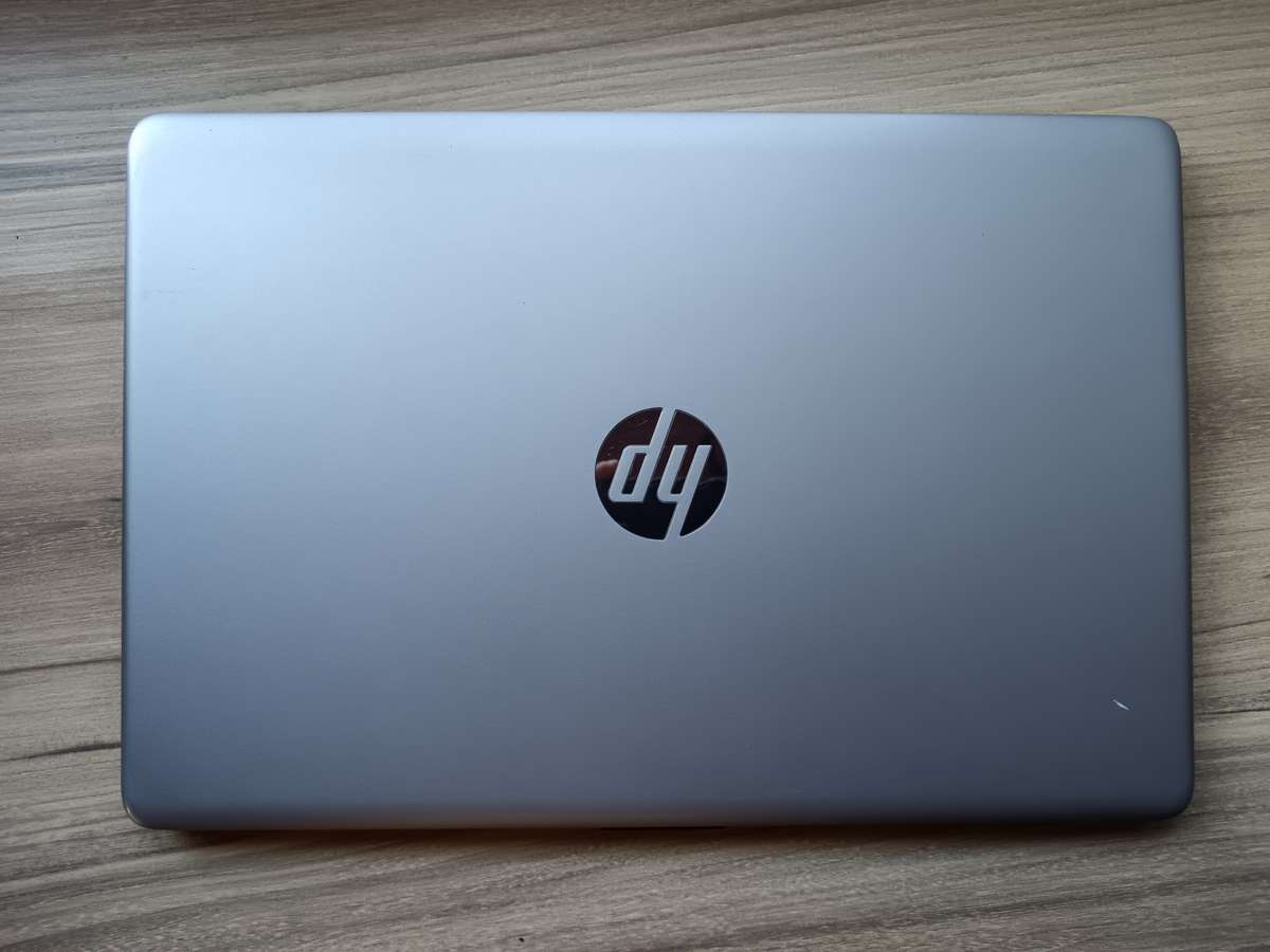 HP 250 G8 Intel Core i5 11th Gen + Free Laptop Bag