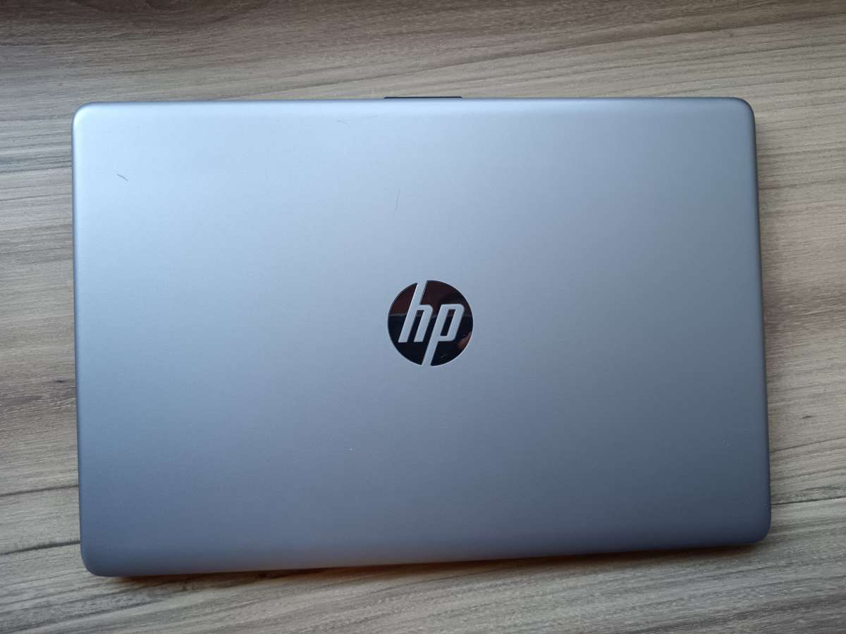 HP 250 G8 Intel Core i5 11th Gen + Free Laptop Bag