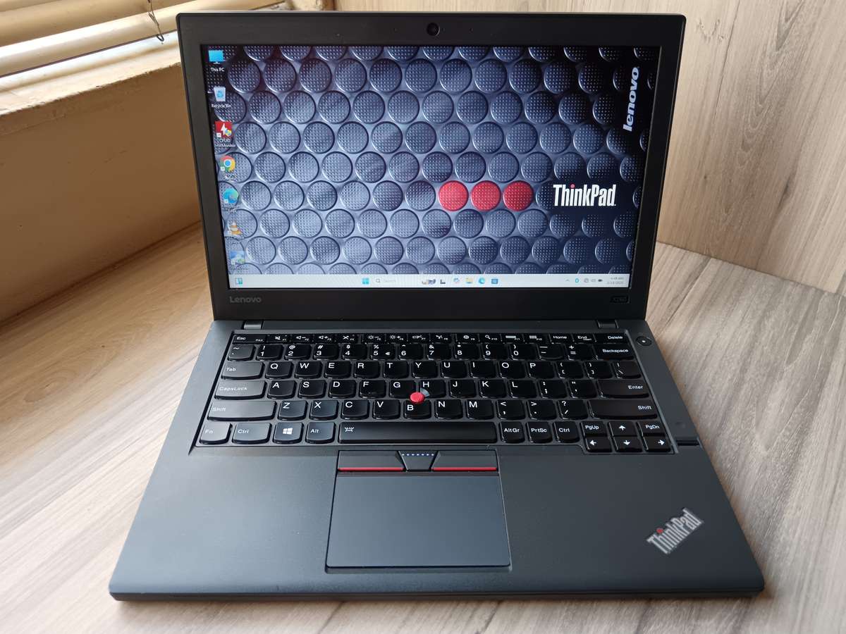 Lenovo ThinkPad X260 Intel Core I5 + Free Laptop Bag