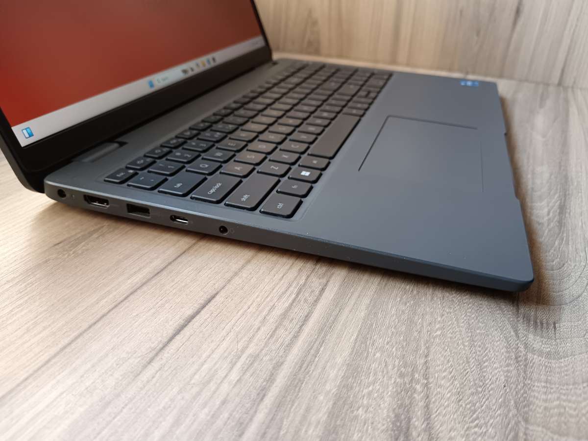 Dell Latitude 3540 Intel Core I5 13th Gen + Free Laptop Bag