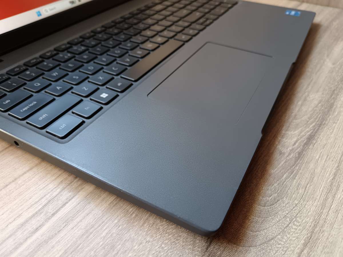 Dell Latitude 3540 Intel Core I5 13th Gen + Free Laptop Bag