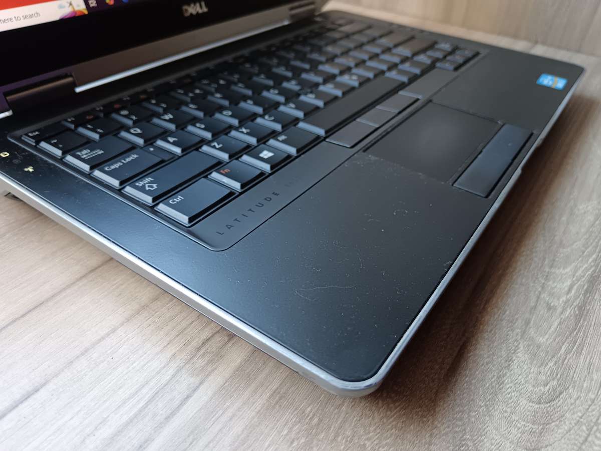 Dell Latitude E6330 Intel Core i7