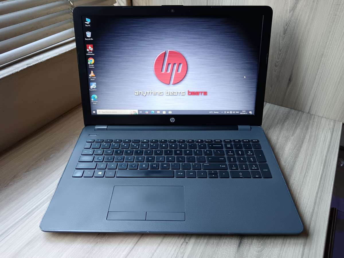 HP 250 G6 Intel Core i3 + Free Laptop Bag