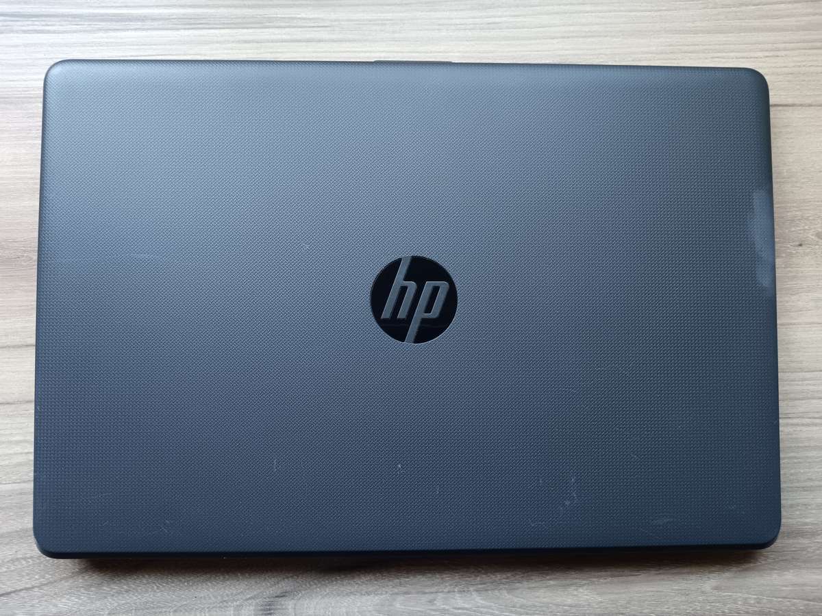 HP 250 G6 Intel Core i3 + Free Laptop Bag