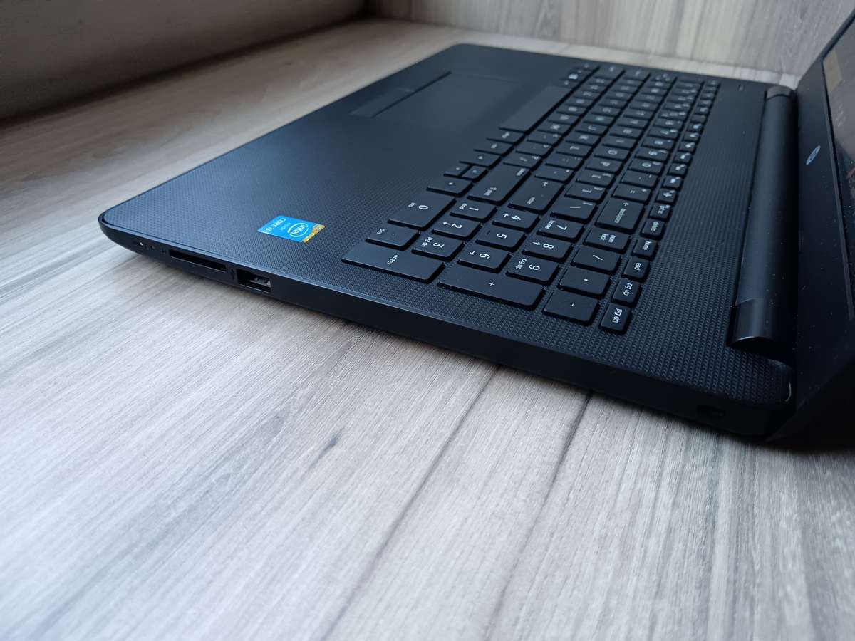 HP Laptop 15-bs1xx Intel Core I3 + Free Laptop Bag