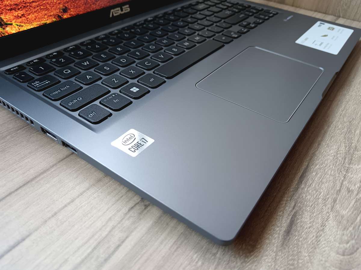 Asus Vivobook Intel Core I7 10th Gen + Free Laptop Bag