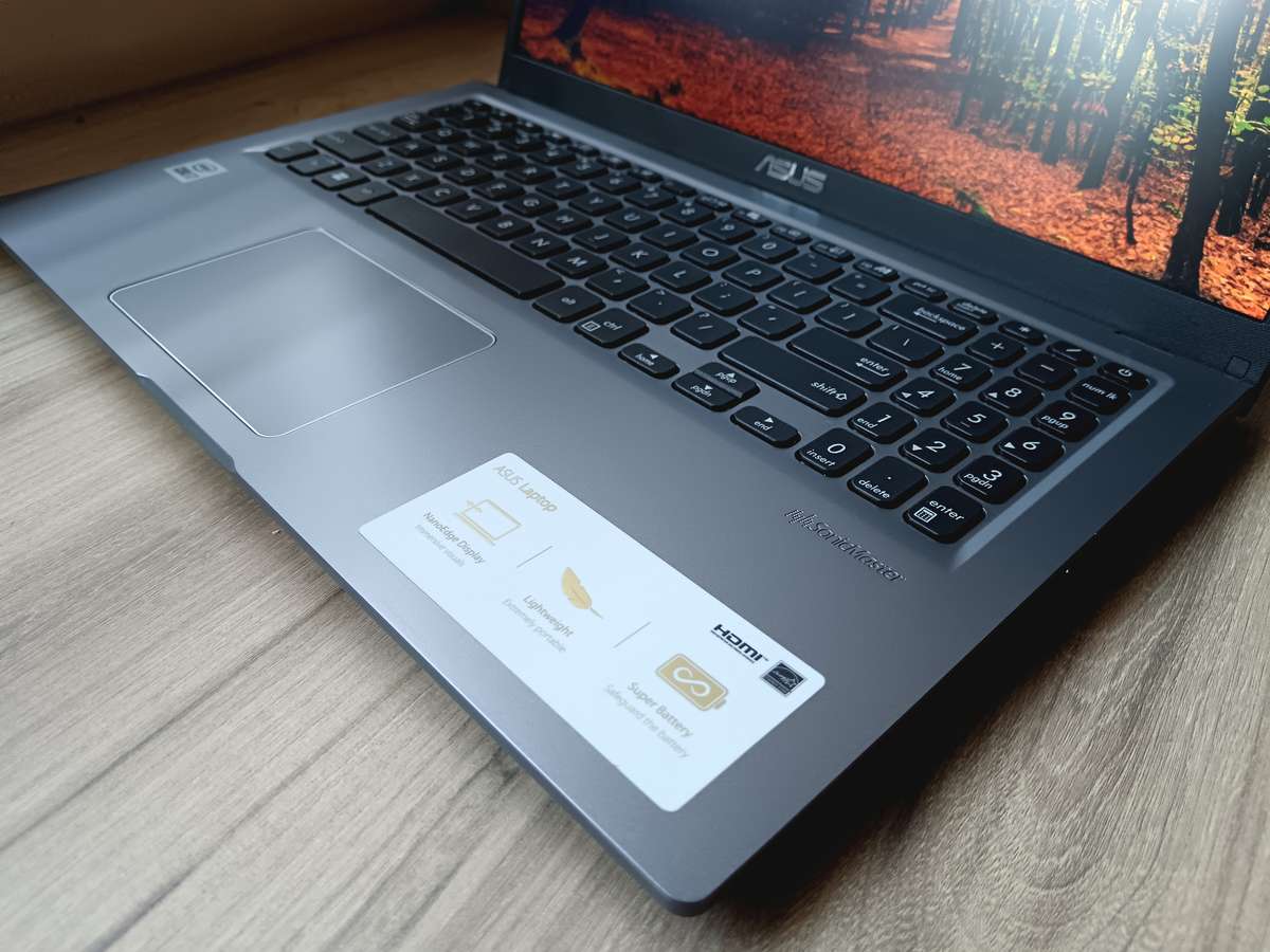 Asus Vivobook Intel Core I7 10th Gen + Free Laptop Bag