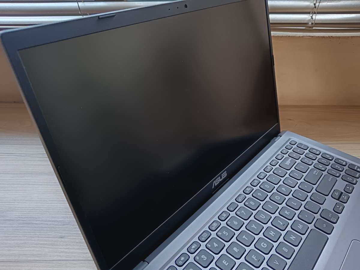 Asus Vivobook Intel Core I7 10th Gen + Free Laptop Bag