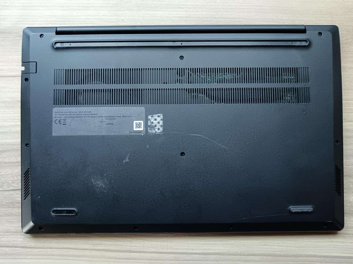 Lenovo V15 G4 AMD Ryzen 3 7320U + Free Laptop Bag