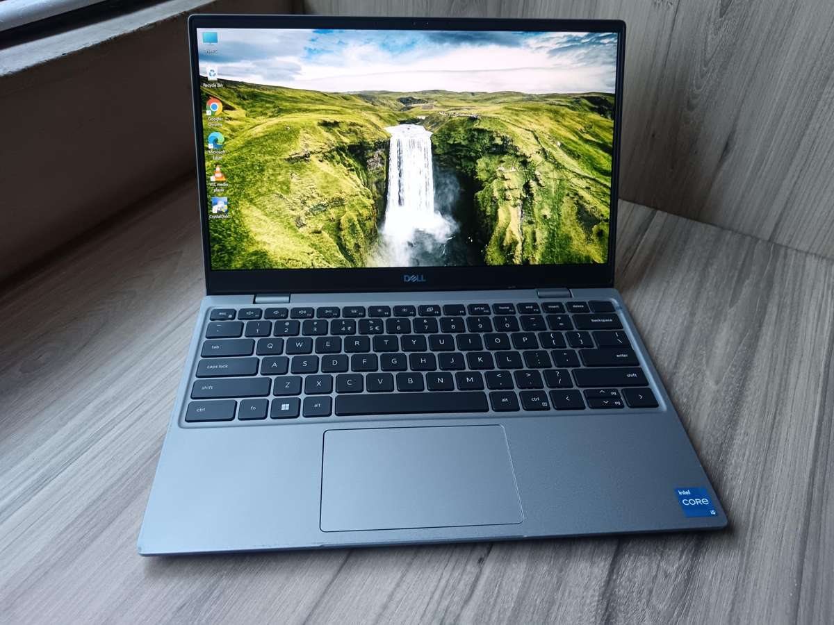 Dell Latitude 3320 Intel Core I5 11th Gen + Free Laptop Bag