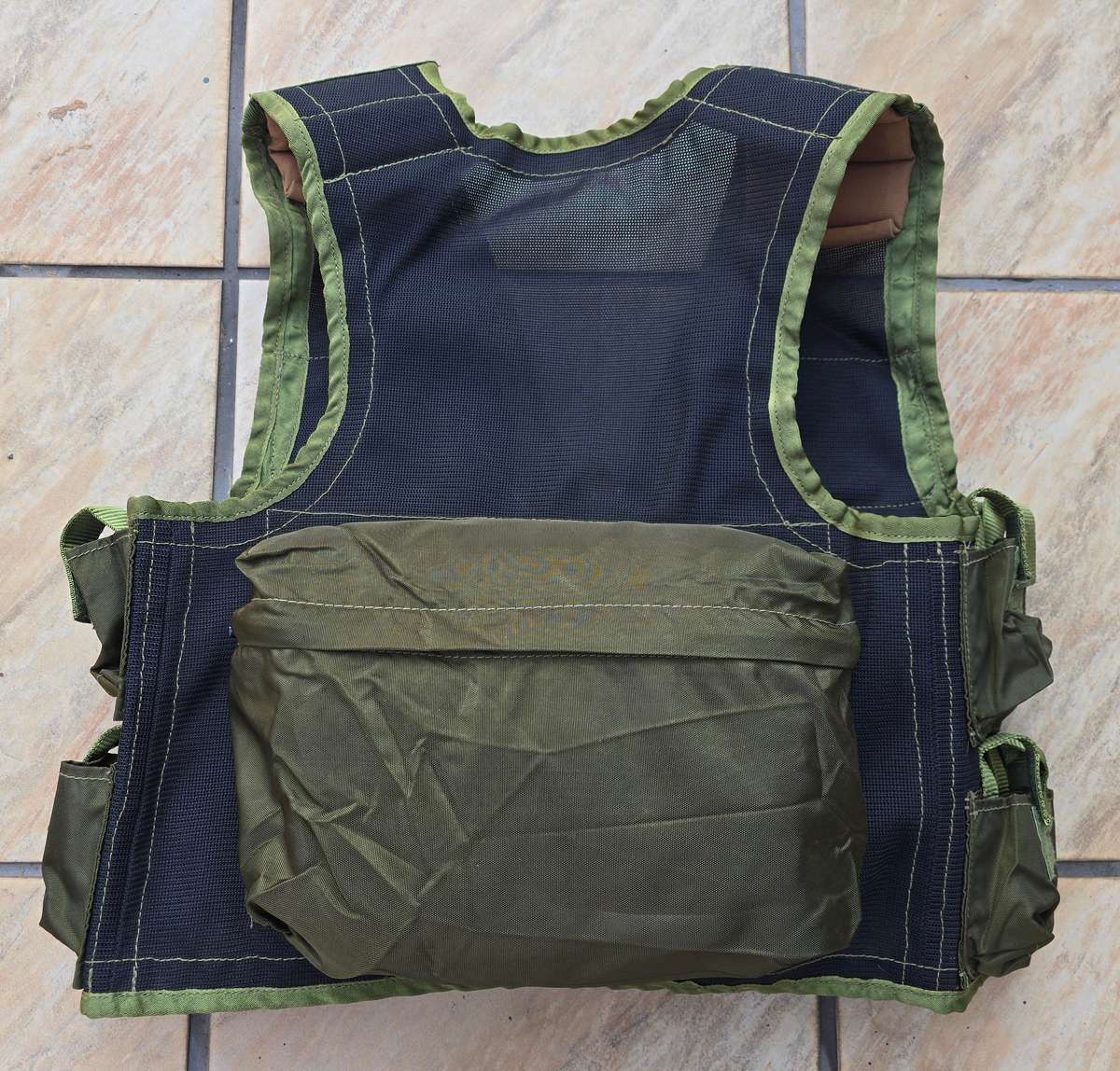 Recce Niemoller Type 40mm grenade vest - New!!
