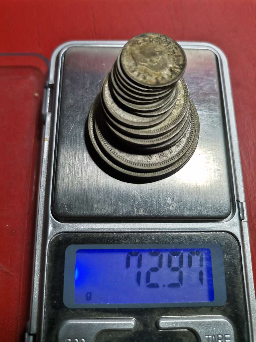 COLLECTION OF 50% SILVER SA UNION COINS. ONE BID.