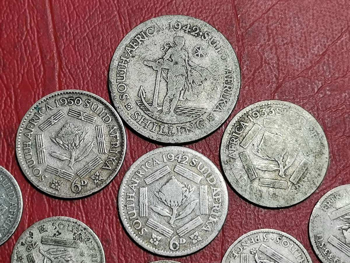 COLLECTION OF 80% SILVER SA UNION COINS. ONE BID.