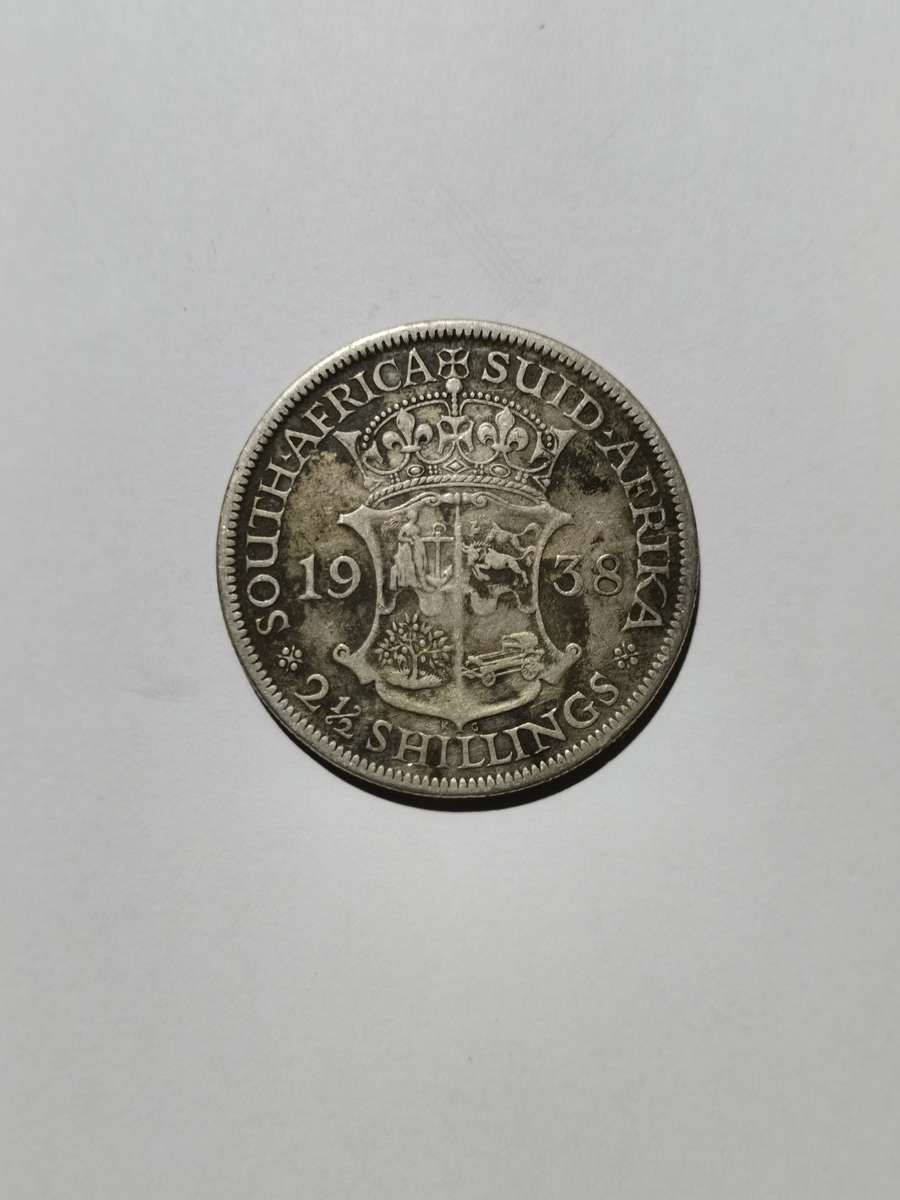 1938 SA SILVER HALF CROWN. SCARCER COIN.