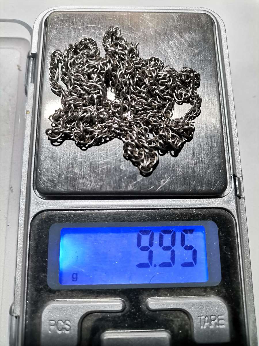 STERLING SILVER CHAIN. STAMPED. WEIGHT: 9.95 GRAMS.