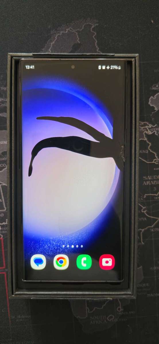 PLEASE READ | Samsung Galaxy S23 Ultra 256GB 12GB RAM Phantom Black | +2 Free Cases