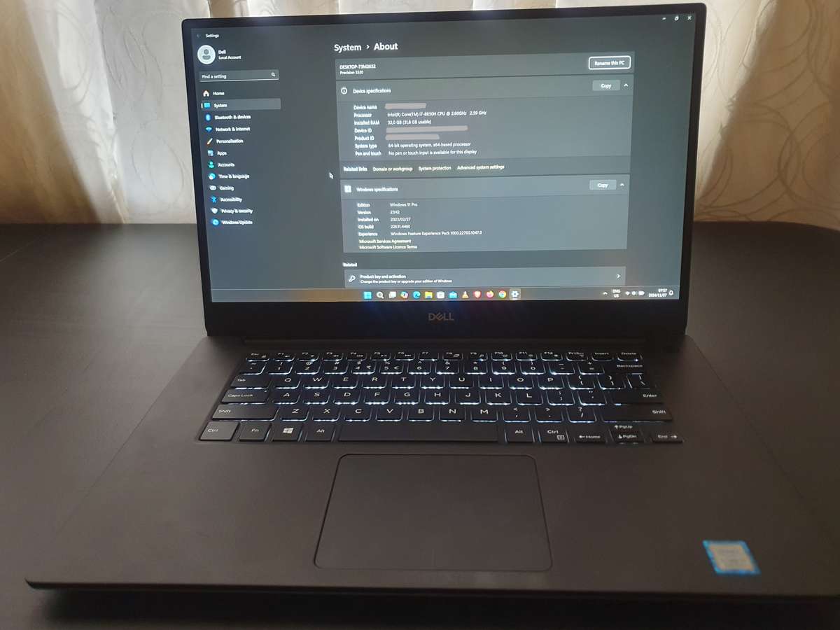 Dell Precision 5530 - 32GB RAM - 512GB NVME SSD - NVIDIA P2000 GPU -i 7 8850H CPU