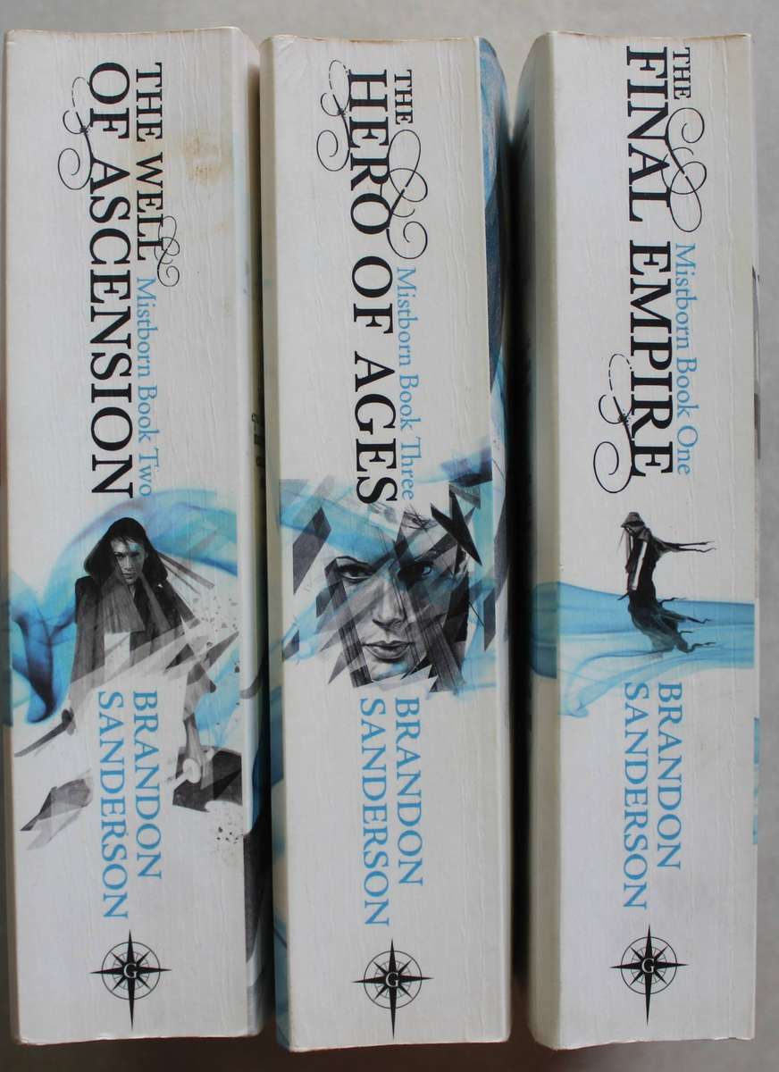 Mistborn series in 3 volumes / Brandon Sanderson