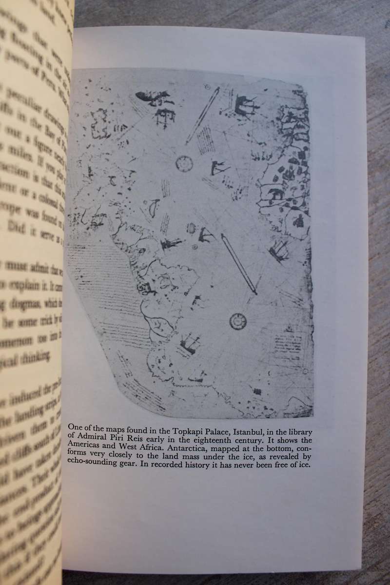 Chariots of the Gods: Unsolved Mysteries of the Past - Von Daniken