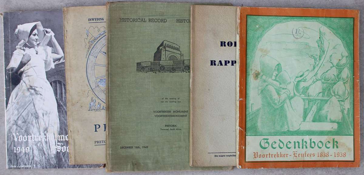 5 x Voortrekker Monument boeke
