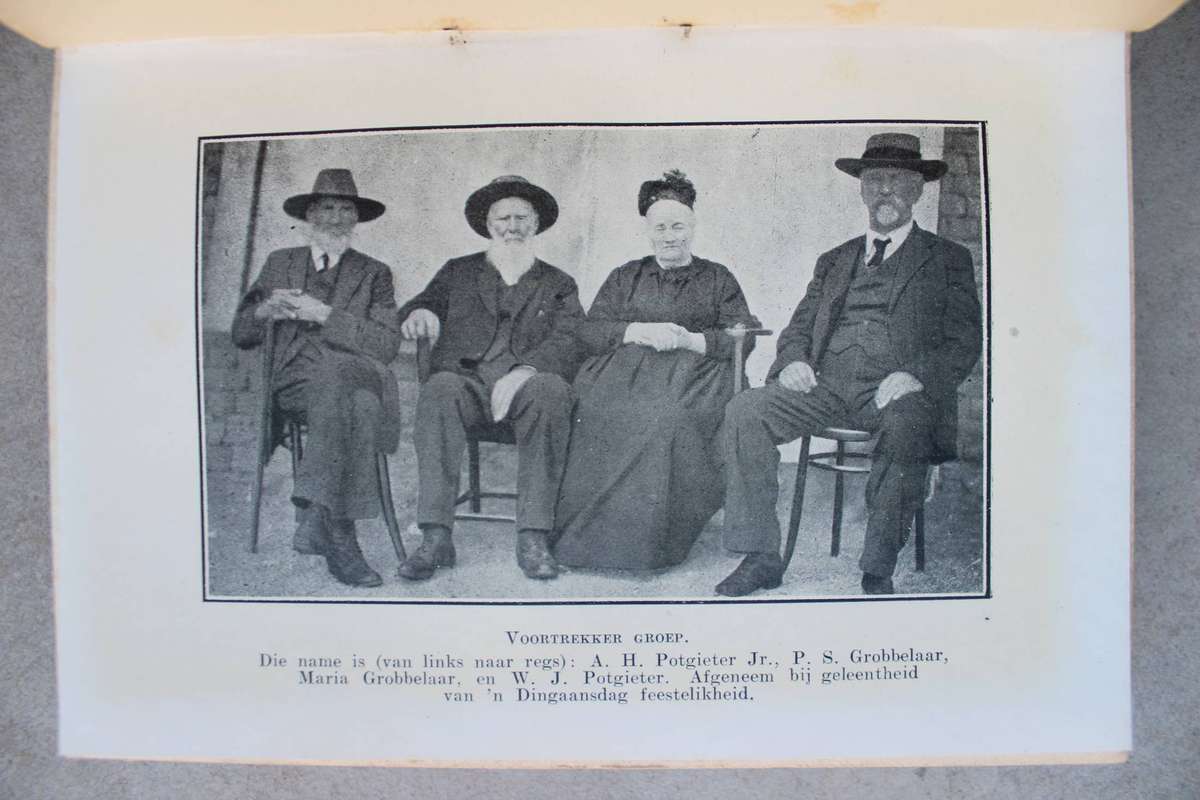 VOORTREKKERMENSE 3 -  Gustav Preller