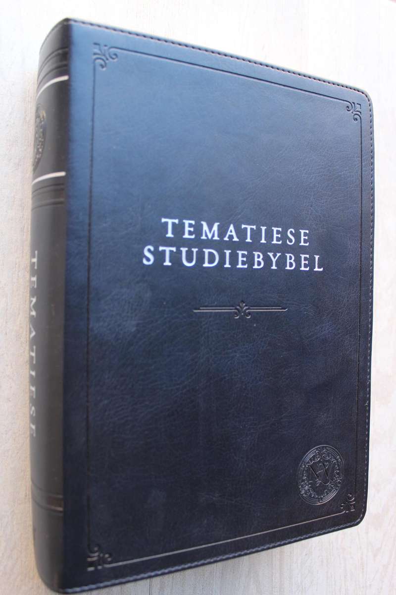 NLV Tematiese Studiebybel met Duimgrepe - Studie Bybel