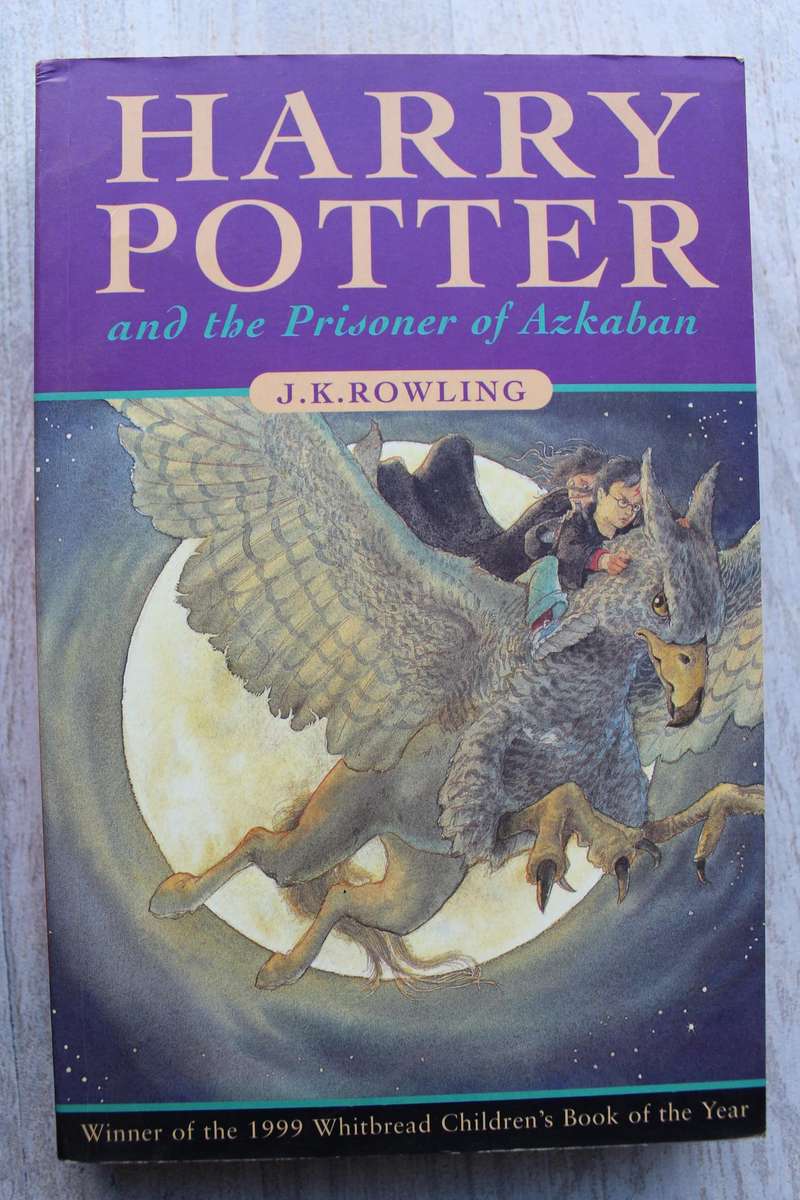 Harry Potter & the Prisoner of Azkaban - J.K Rowling