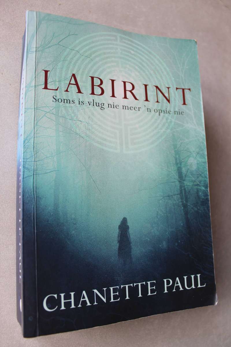 Labirint  - Chanette Paul