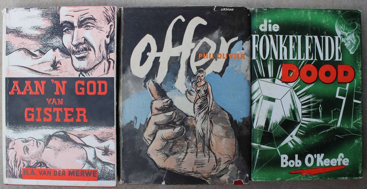 3 x Ou Afrikaanse africana hardebande met stofjasse