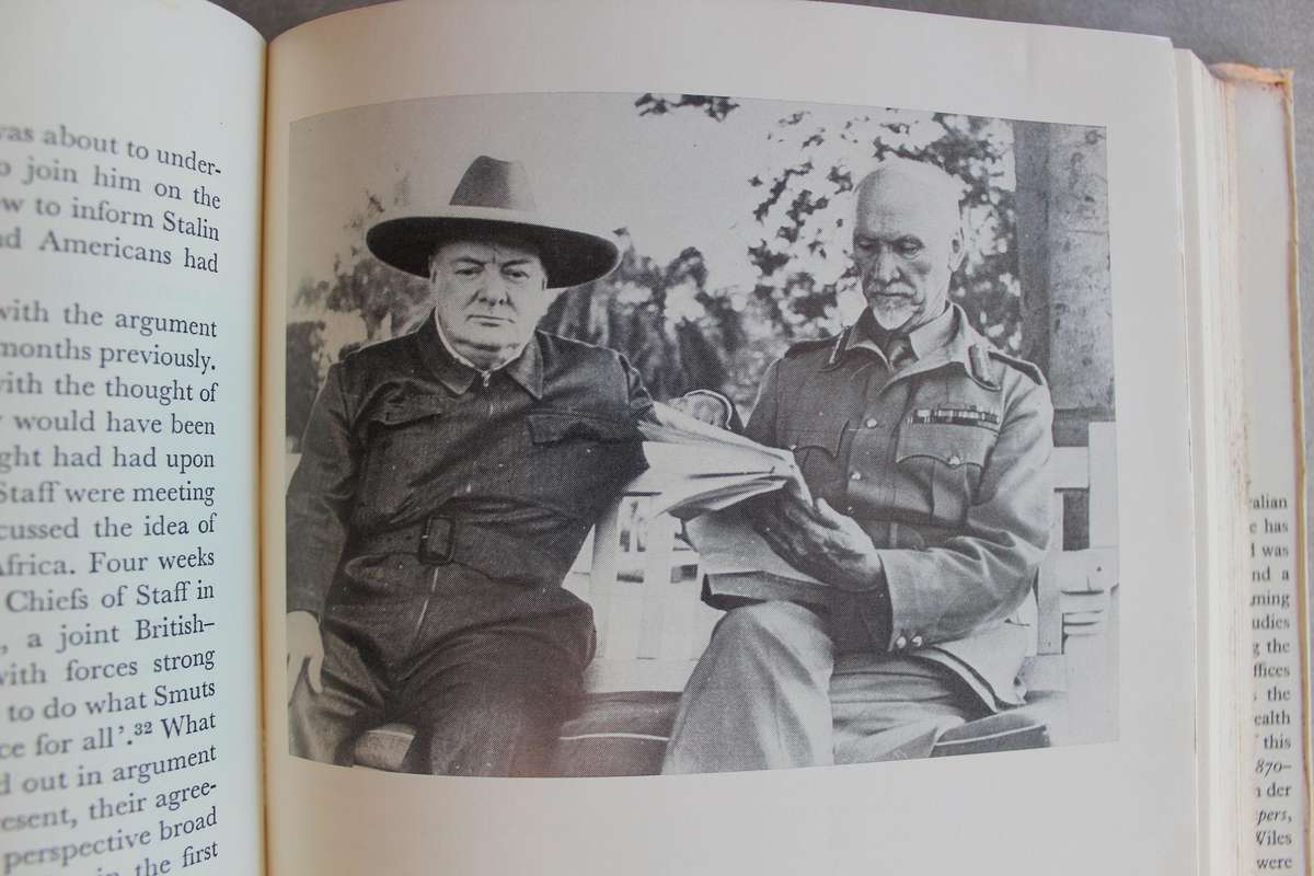 Smuts: Volume 1 & 2: The Sanguine Years 1870-1919 -   W.K. Hancock
