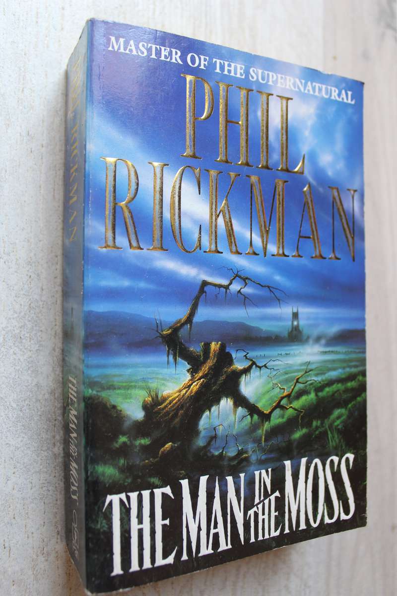 Phil Rickman - The Man in the Moss