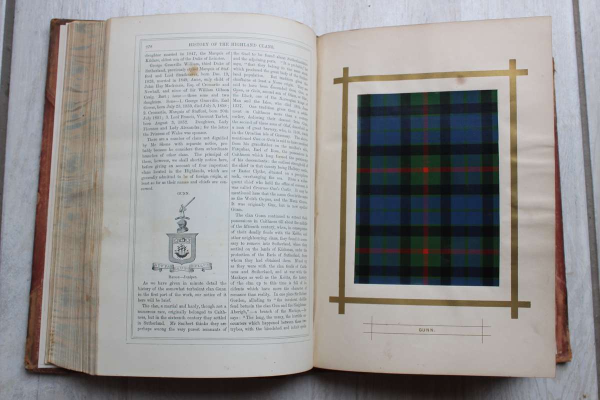 History of The Scottish Higlands Clans and Regiments - Keltie