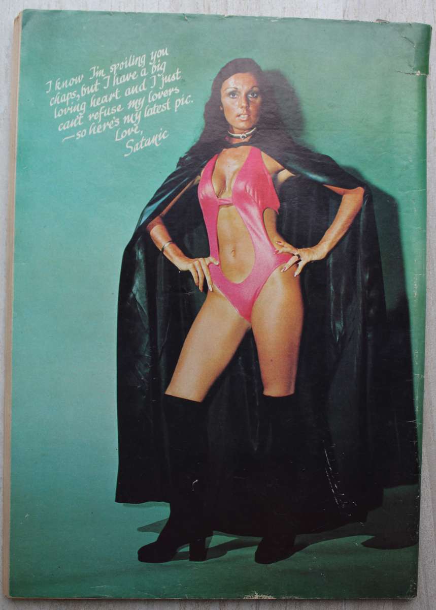 Satanic volume 6 fotoboek photo book fotoverhaal