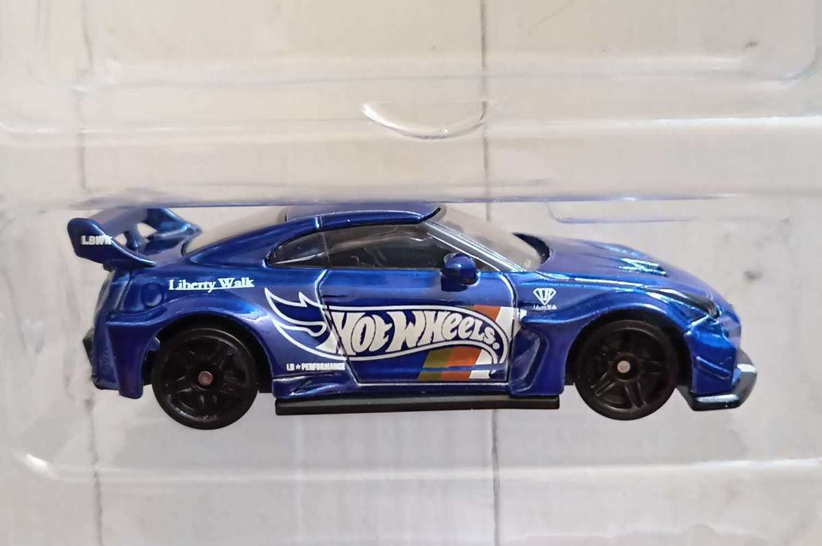 HOTWHEELS
