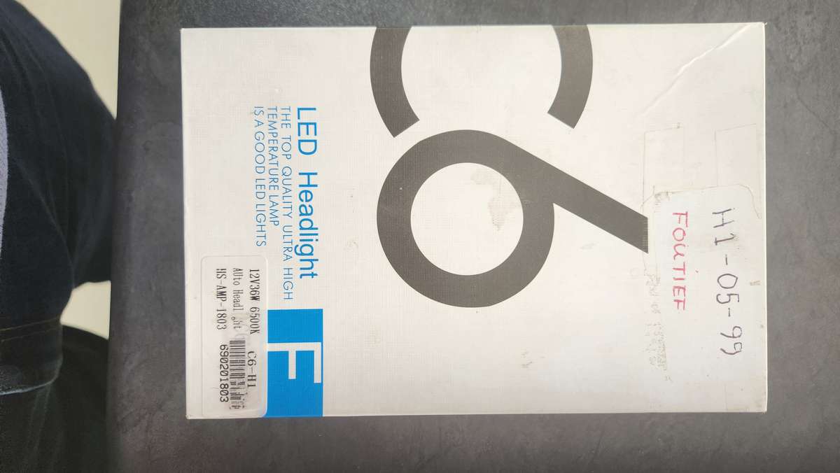 CAR AUDIO AND ACCESORIES