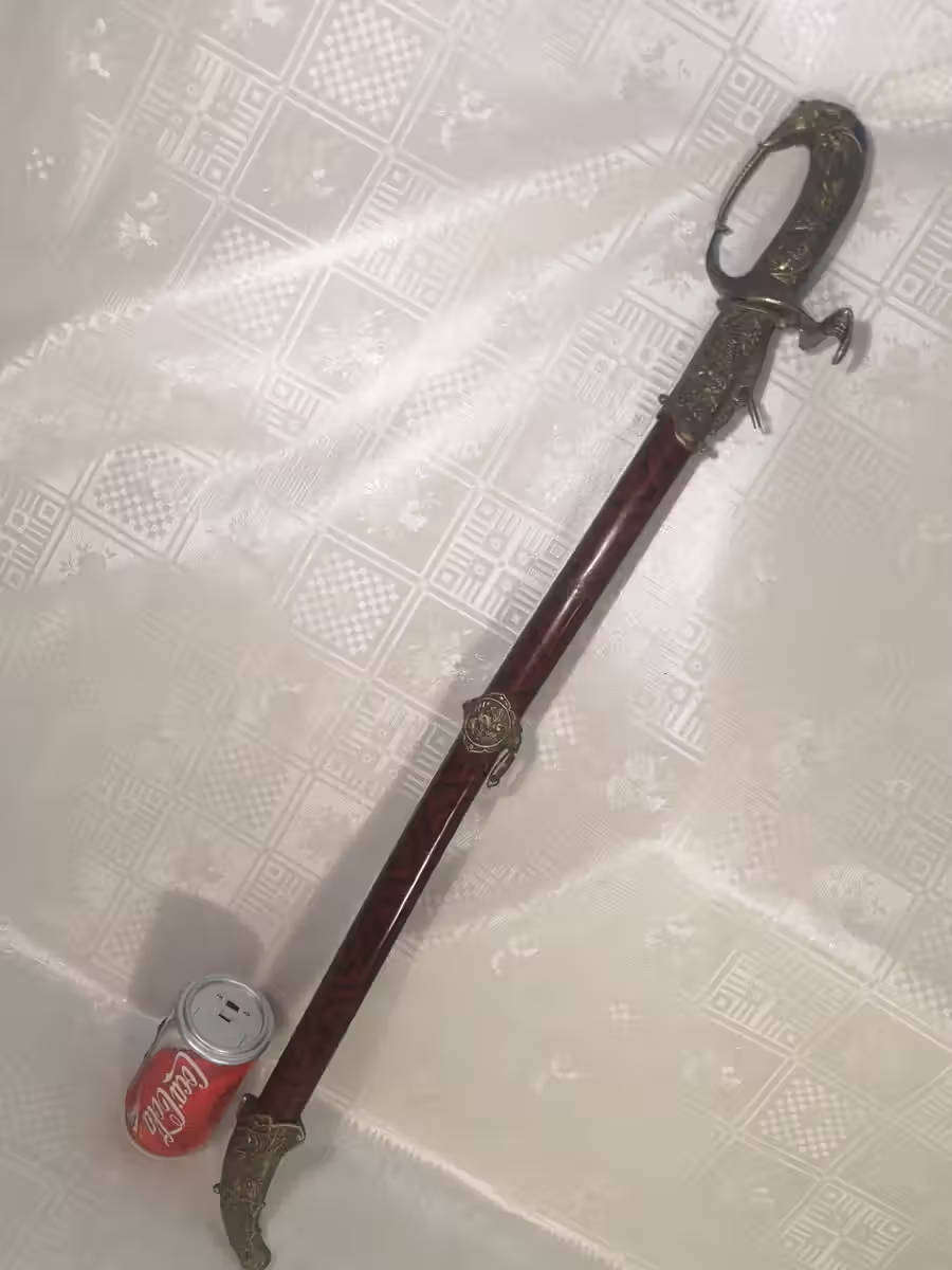 BEAUTIFUL DECORATIVE VINTAGE SABRE SWORD