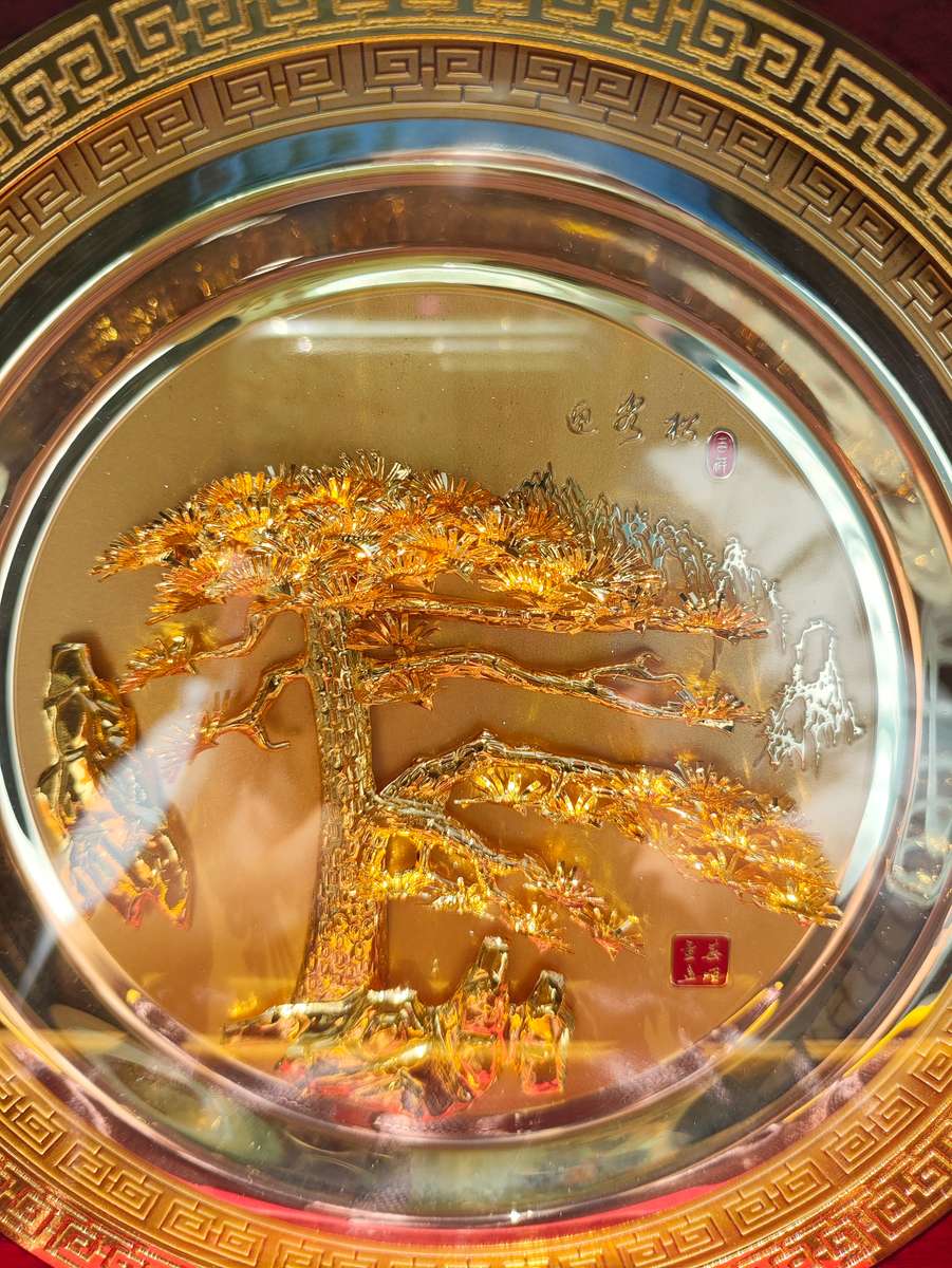 Chinese Golden Picture