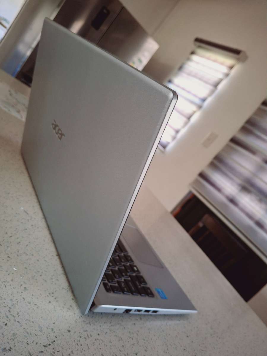 Acer Aspire 3 Laptop - A315-58 - 15.6" Core i3 8GB 1TB