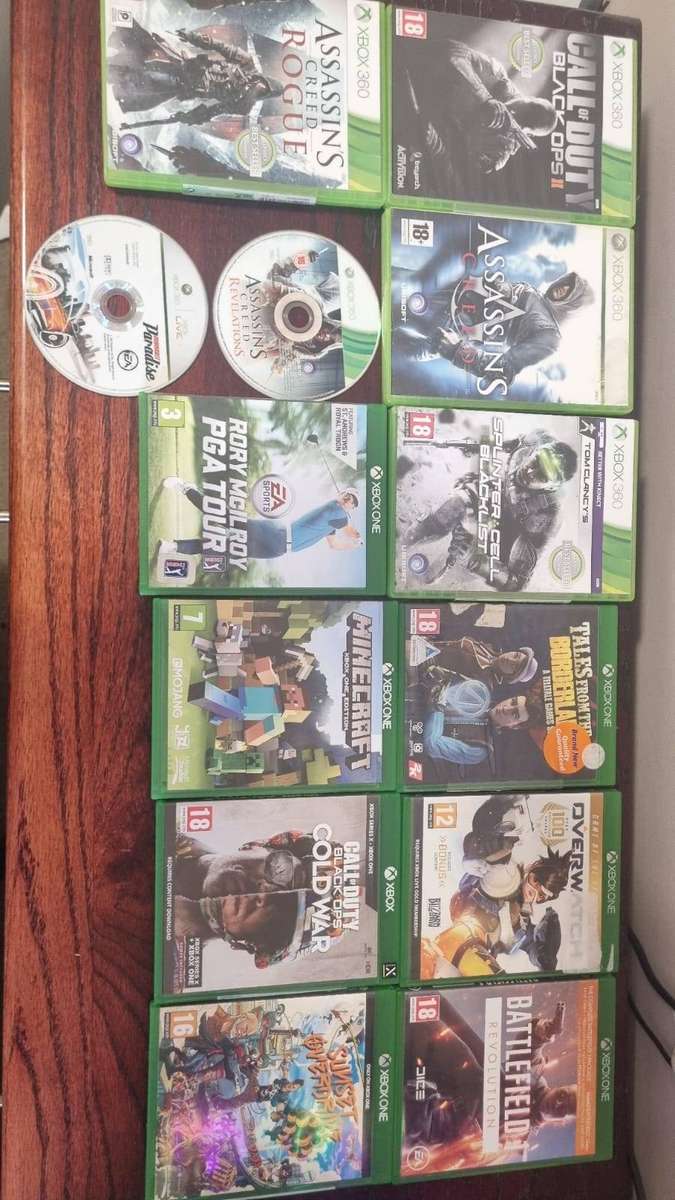 Xbox One S 500gb + 3 controllers + 13 games