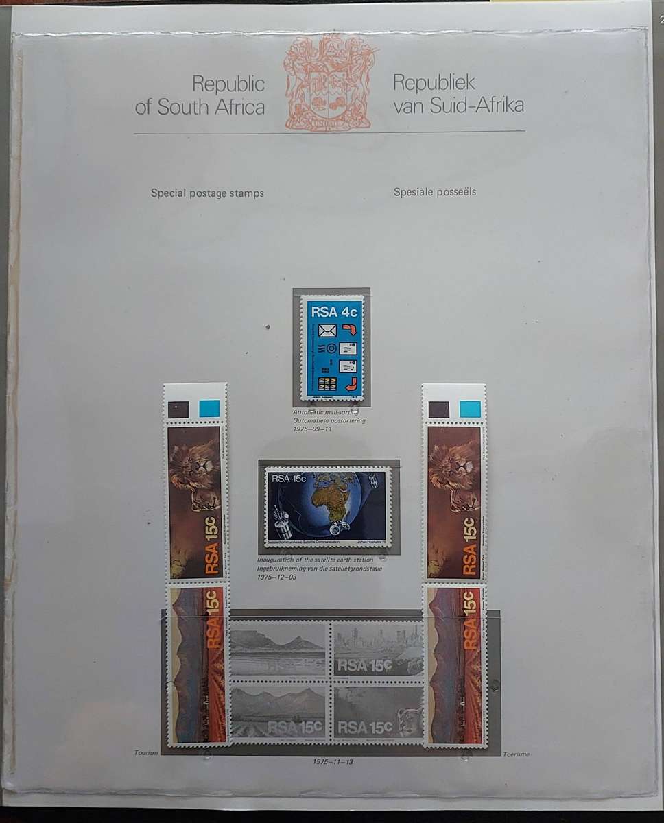RSA Album, 1961-86, 48 pages, stamps UMM - MH, 3 x pages incomplete, see pics of some pgs