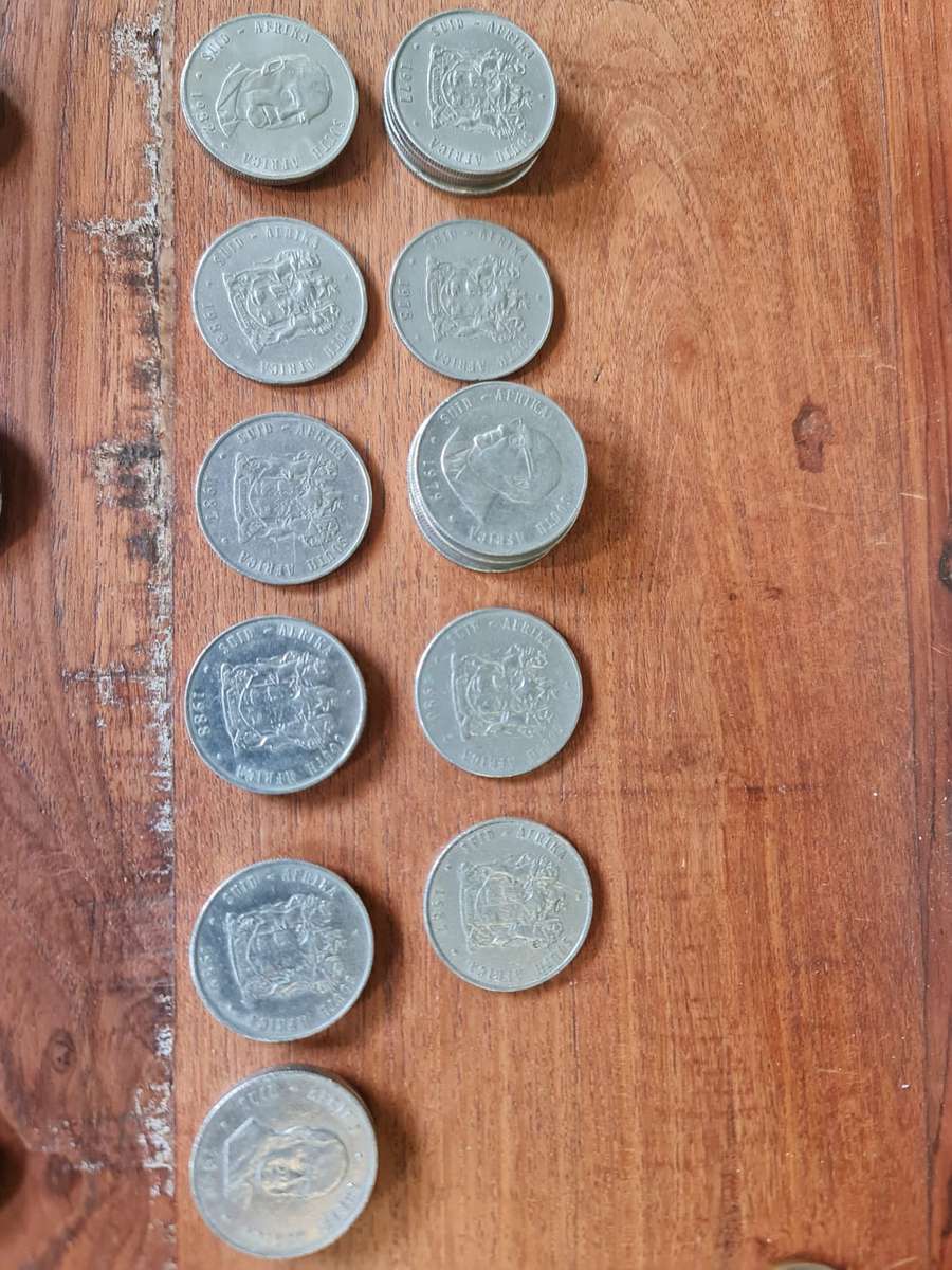 22 x Vintage 1 Rand Coins