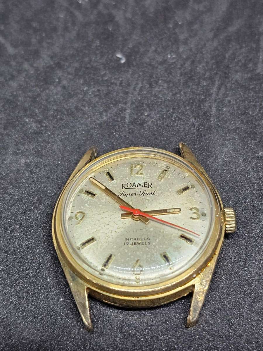 4 Vintage Mechanical Watches (all working)