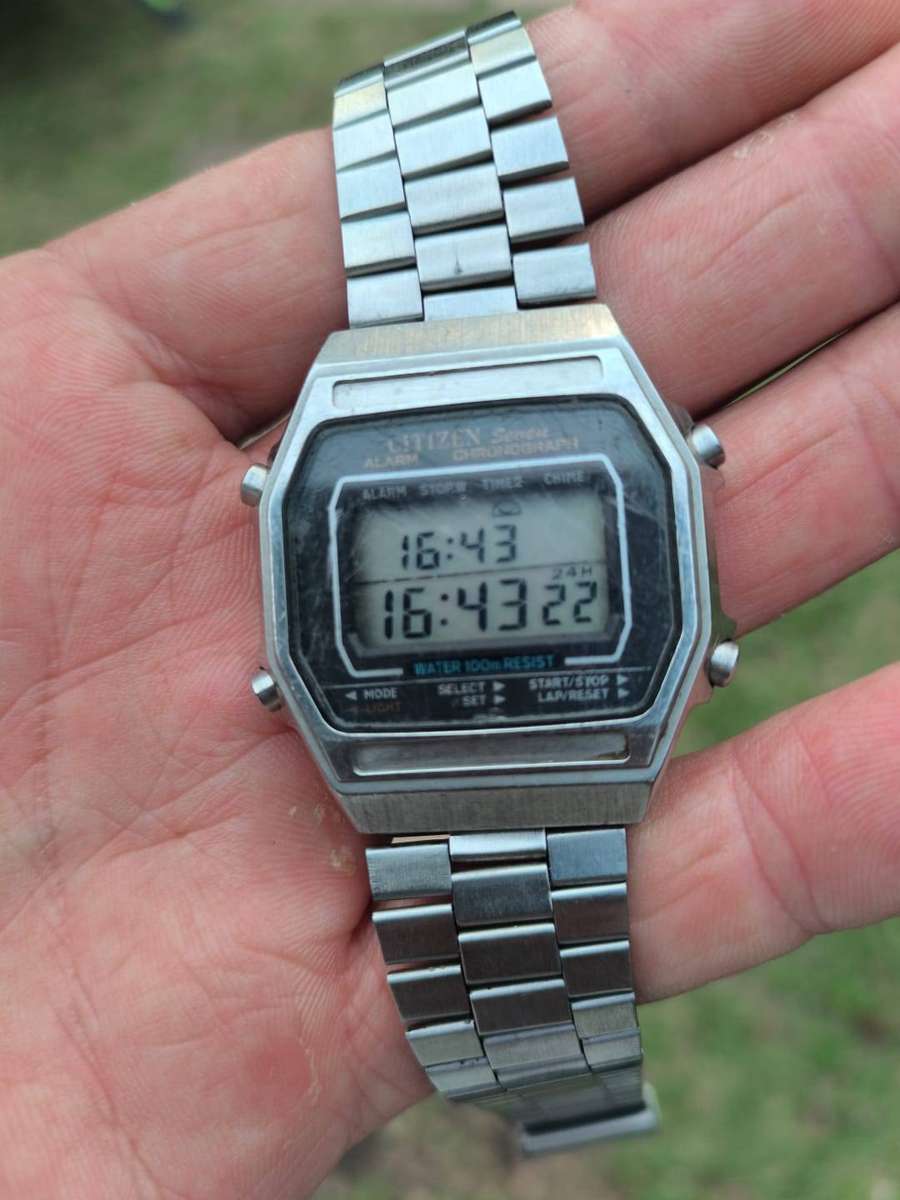 Vintage Citizen Seven Digital watch (Fully working)