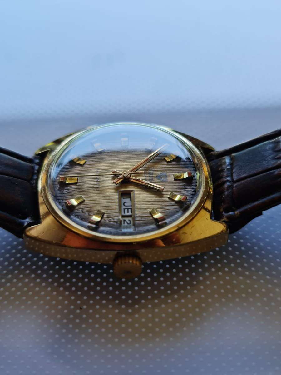 Vintage Nivada Compesamatic Automatic Swiss Watch