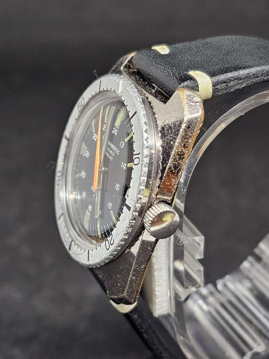 Rare Vintage Caunymatic Automatic 210 meter Skin Diver watch