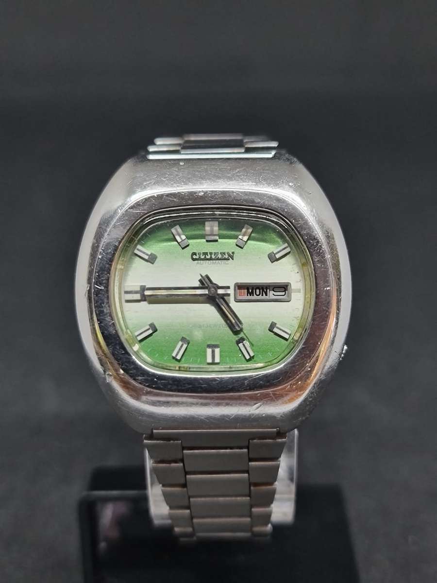 Vintage Citizen Green dial 61-6959