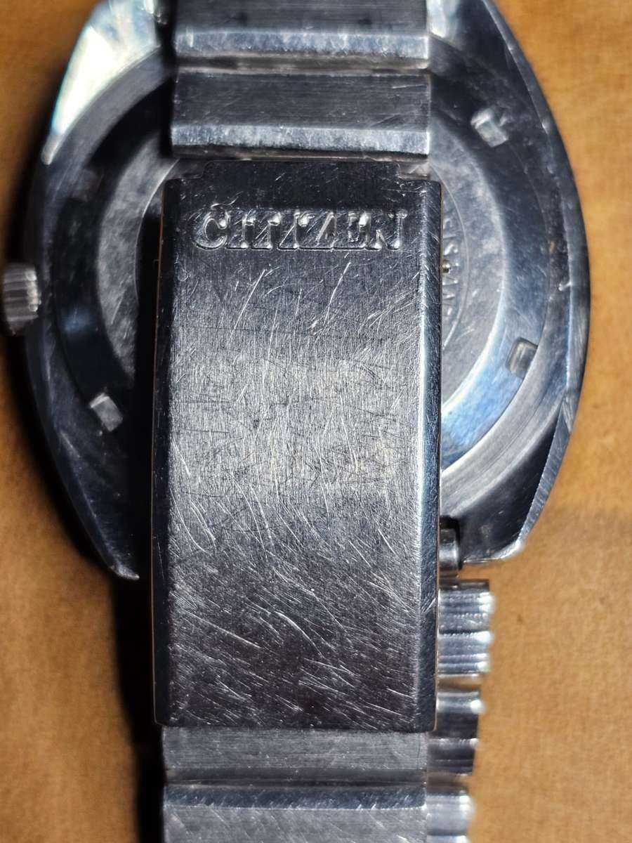 Vintage Citizen Automatic with faceted crystal