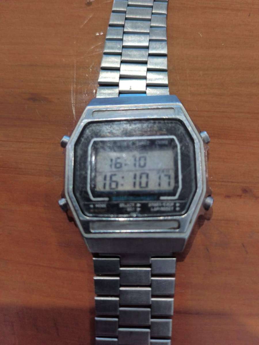 Vintage Citizen Seven Digital watch (Fully working)