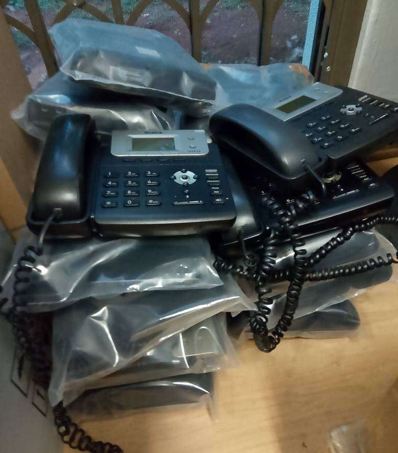 19 x YEALINK VOIP Phones ***BARGAIN***
