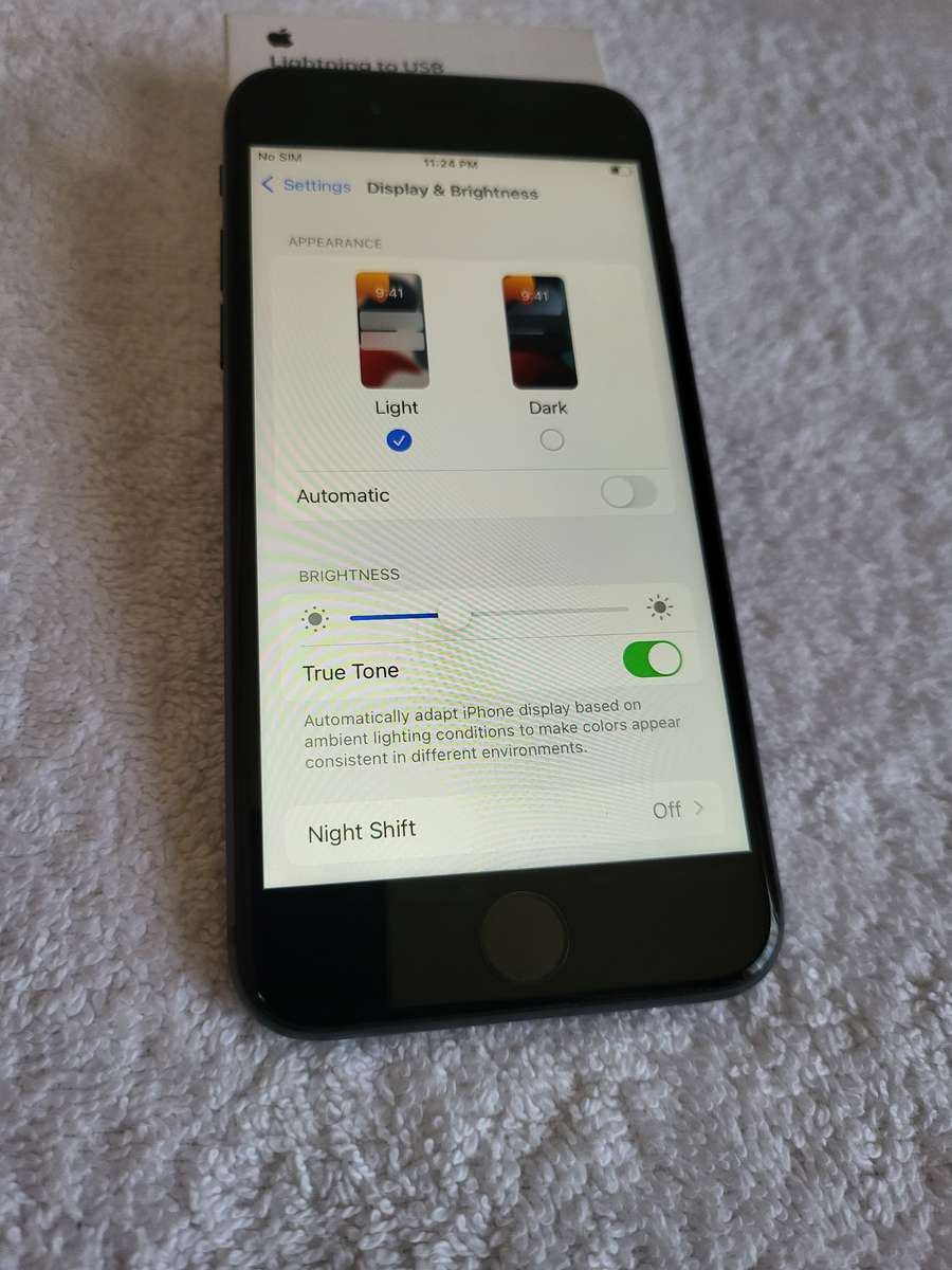 iPhone 8 - Space Grey - 256GB - EXCELLENT CONDITION - Complete Package